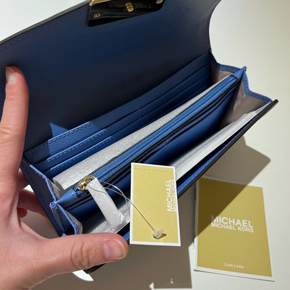 Michael Kors Kinsley Wallet - Brand New with Tags - French Blue - Picture 3 of 5